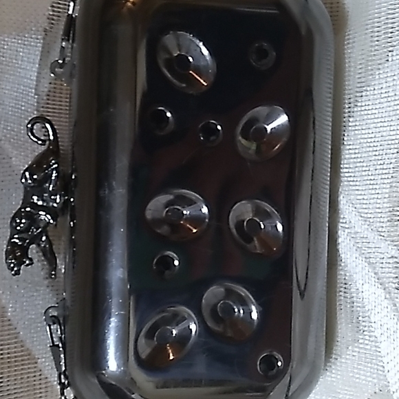 RARE***Metal Purse with Jaguar clasp - Picture 2 of 9